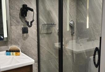 Emens Hotel has Balcony rooms