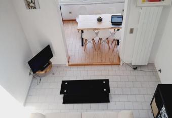 T3 Logement lumineux Vue sur Mer et Montagne allows 18 year olds to book a room