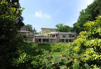 Fletcher Parkhotel Val Monte has Balcony rooms