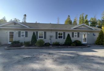 Douglas Lake Paradise A allows 18 year olds to book a room