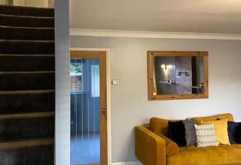 Comfy Darlington Home has Balcony rooms