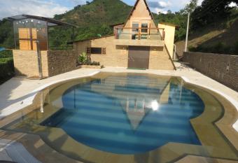 Areca Leisure Centre has Balcony rooms