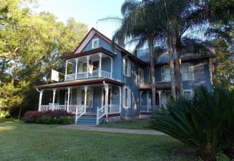 The Ann Stevens House has Balcony rooms