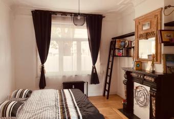 APPARTEMENT B3 OUTREMEUSE has Balcony rooms