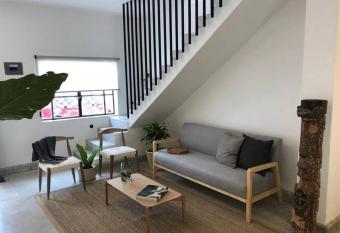 Fantastic 1BR house in a local living neighborhood has rooms with a private hot tub