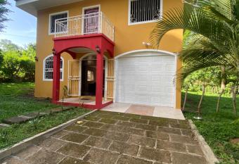 La Casa de Martina - Granada, Nicaragua has Balcony rooms