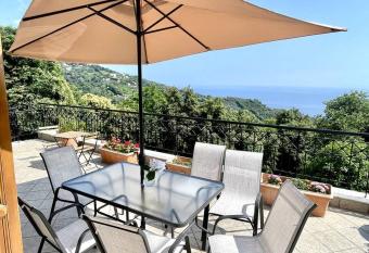 Casa DelMar has Balcony rooms