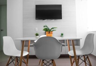 Hermoso Apartamento en el Norte has Balcony rooms