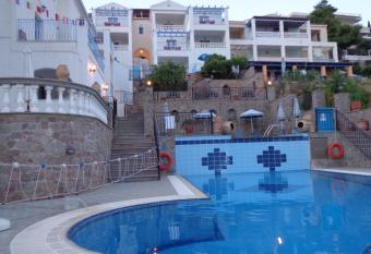 KTM Sunny Villas allows 18 year olds to book a room