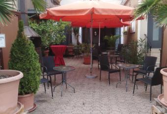 Weinhaus Helbig has Balcony rooms