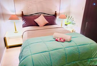 Double Room with Terrace View - De Murray B&B Centre Queanbeyan & Canberra airport has Balcony rooms