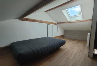 Lona has Balcony rooms