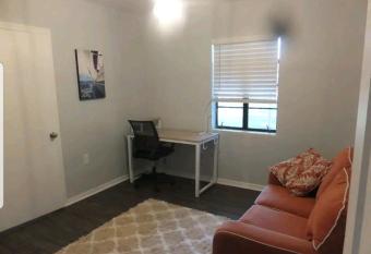 Cheerful 3 bed 2 bath with Office, Patio, and Yard allows 18 year olds to book a room