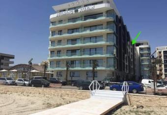 Apartament Mariali-Mamaia Nord has Balcony rooms