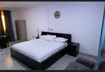 Bright s guest house has Smoking/Balcony rooms