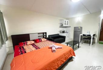 Popular The best muangthongthani                    has Balcony rooms