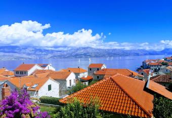 Apartments Ru  a Vjetrova has Balcony rooms