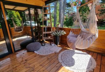 EKO HOUSE has Balcony rooms