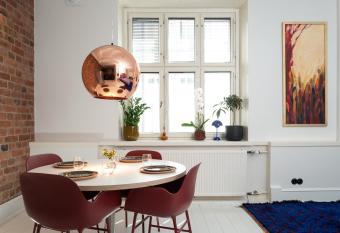 Hidden design eye candy allows 18 year olds to book a room