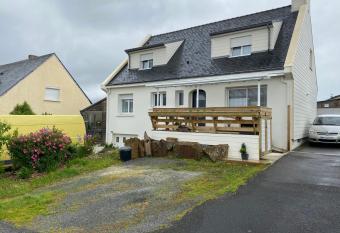 Nid douillet    10 mn de Nantes has Balcony rooms