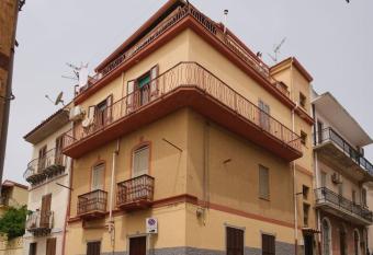 Casa vacanze BellaVista has Balcony rooms
