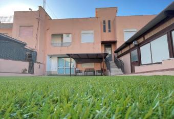 Mezz   ora dai mari has Balcony rooms