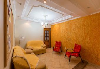 Pousada F7 allows 18 year olds to book a room