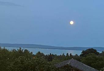 Z  nka Villa has Balcony rooms