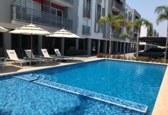 BONITO DEPA ! Cerritos a 2 Cuadras de PLAYA has Balcony rooms