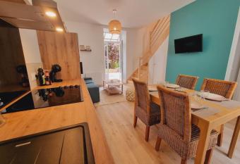 L Eucalyptus - Centre ville - Terrasse has Balcony rooms