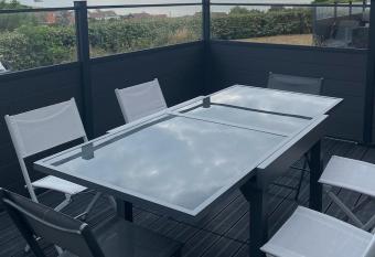 Parenth  se    la mer has Balcony rooms