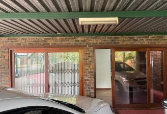 We Love Properties Guest House has Balcony rooms