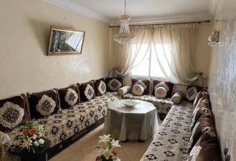 Sofa Oasis: Moroccan Style Apartment has Balcony rooms