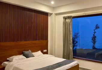 Windmill Inn has Balcony rooms