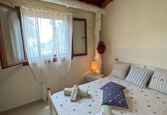 Souda   s nest has rooms with a private hot tub