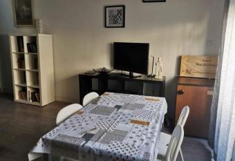 Particulier has Balcony rooms