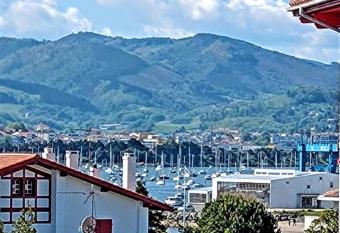 Hendaye plage, R  sidence Eskualduna A allows 18 year olds to book a room