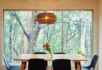 Mistwood - Mount Macedon has Balcony rooms
