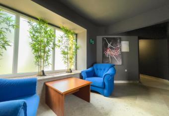 GRAND - Premium rooms & apartments has Balcony rooms