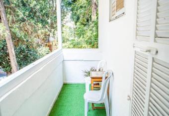 One bedroom and a patio-Is all about the location! has rooms with a private hot tub