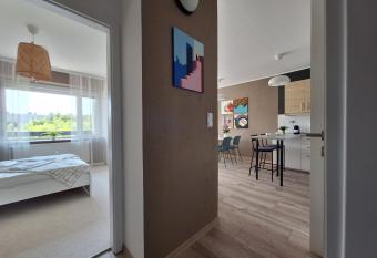 Kavics Apartman Tata has Balcony rooms