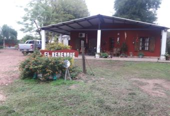 Hotel de Campo El Rebenque has Balcony rooms