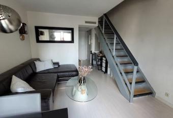 Duplex Gare Saint-Jean- NO WIFI has Balcony rooms