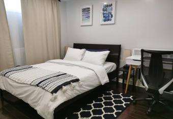 Cozy allows 18 year olds to book a room