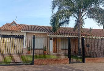 Entre Escalas EZEIZA allows 18 year olds to book a room