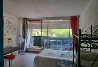 Id  al Vacances petit budget has Balcony rooms