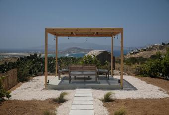 Jannas Apartments Naxos allows 18 year olds to book a room