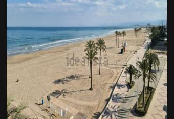 Edificio El Sol has Balcony rooms