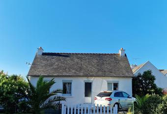 Maison bord de mer has Balcony rooms