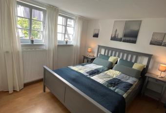 Fachwerkh  uschen allows 18 year olds to book a room